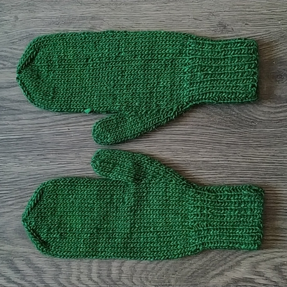 Hand Knit Alpaca Silk Mittens - Picture 3 of 9